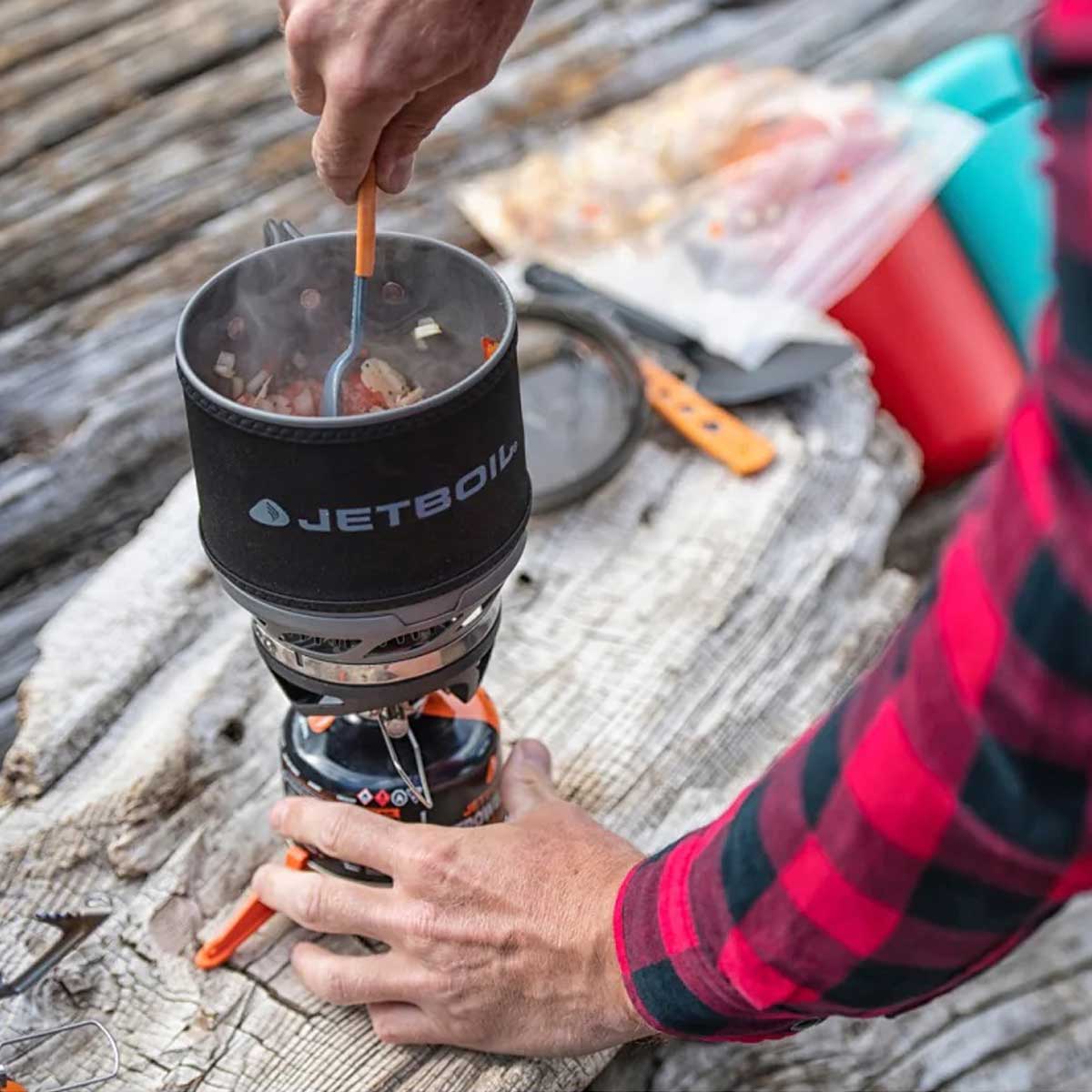 jetboil minimo cooking system used outdoors