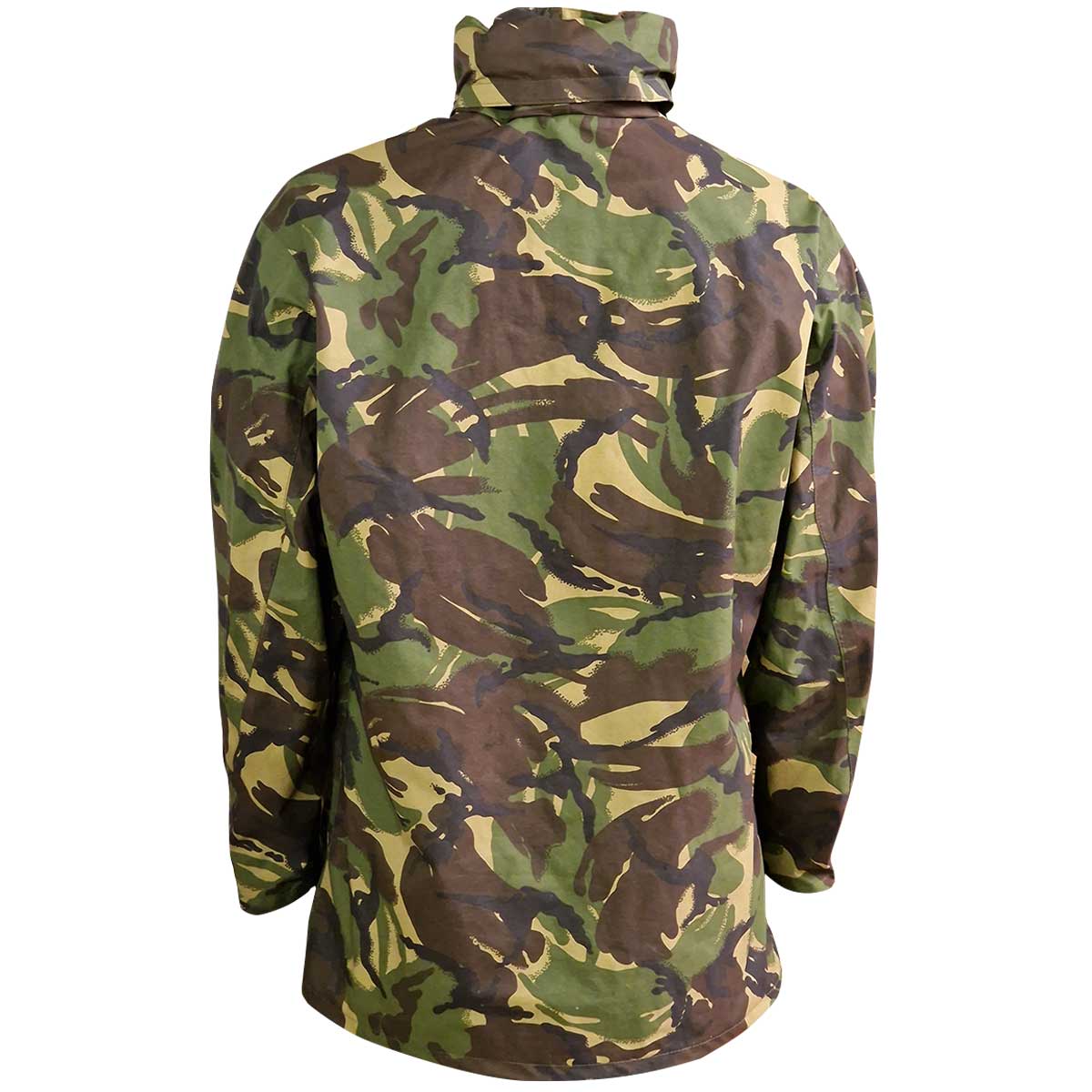 rear of british army mvp waterproof jacket dpm camo