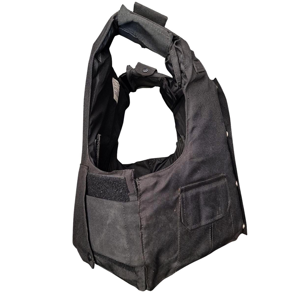 side view of aegis black overt stab vest body armour