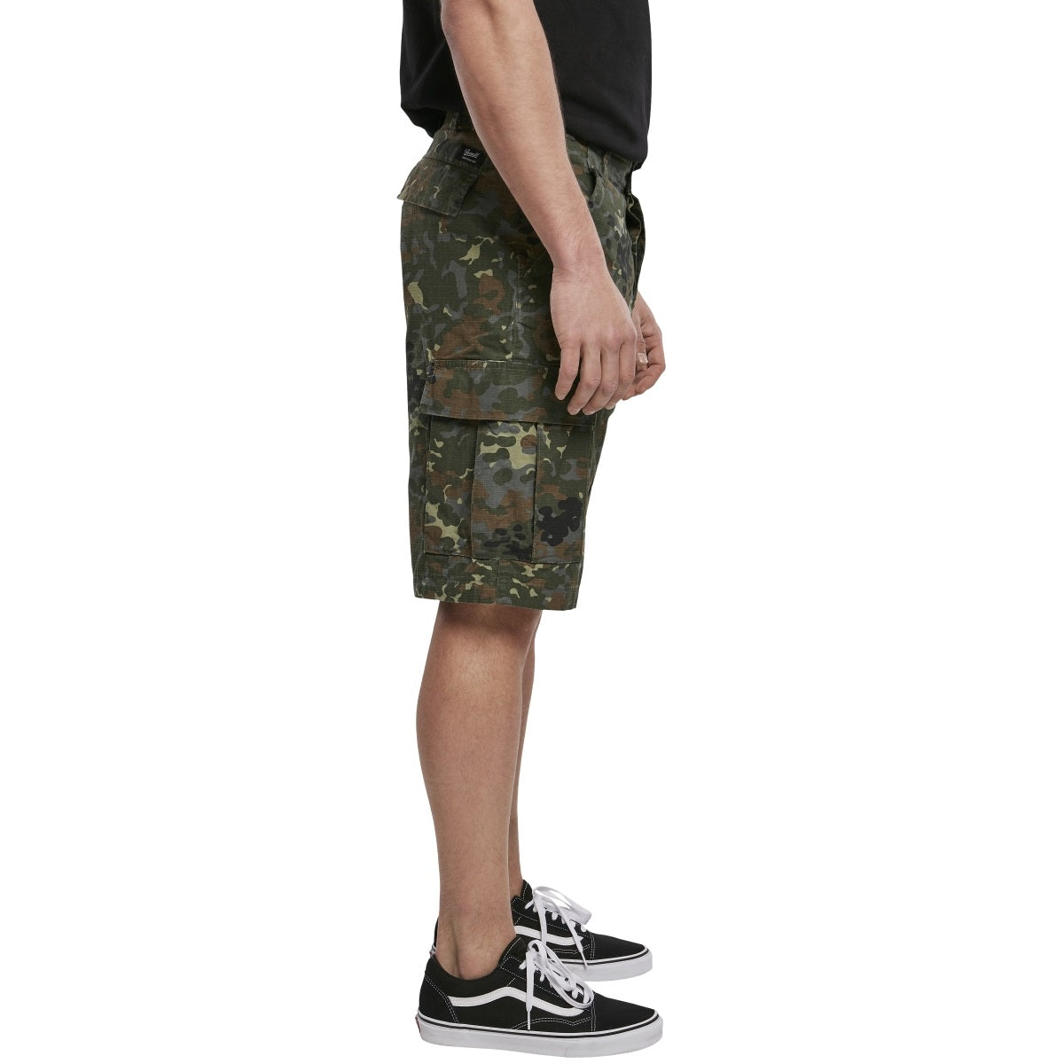 side view of brandit bdu ripstop flecktarn shorts